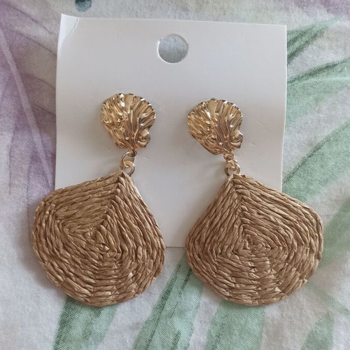 Summer Earrings new, beige and gold