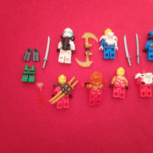 Lego Ninjago minifigures like new