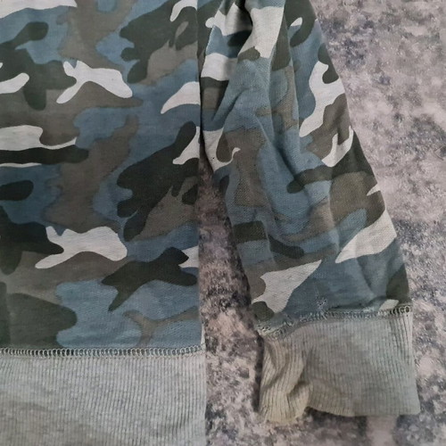 United Colors of Benetton kids camouflage cardigan used, age 10-11