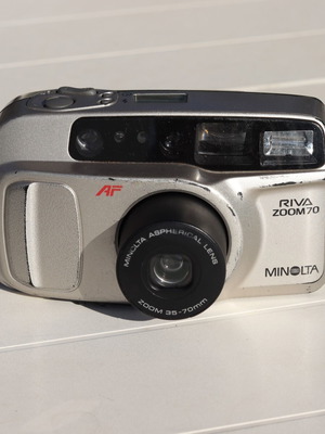 Minolta Riva Zoom 70 film camera with 35-70mm zoom lens