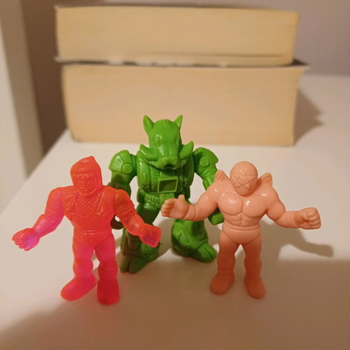 Teratomachoi figures used in very good condition