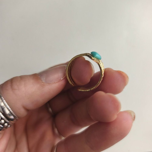 Ethnasia ring new, gold color