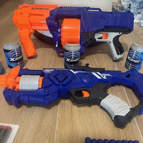 Nerf X-Shot set like new, 5 blasters with darts and accessories