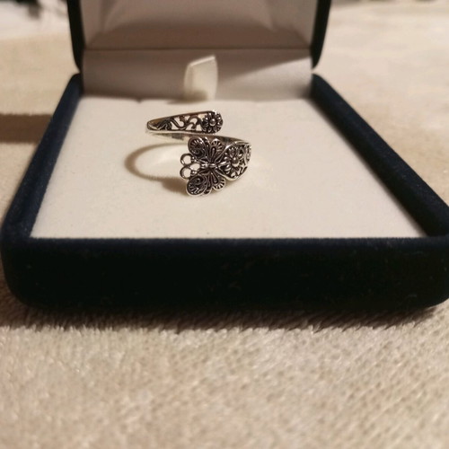 Ring vintage butterfly and flowers stainless steel, like new, boho style