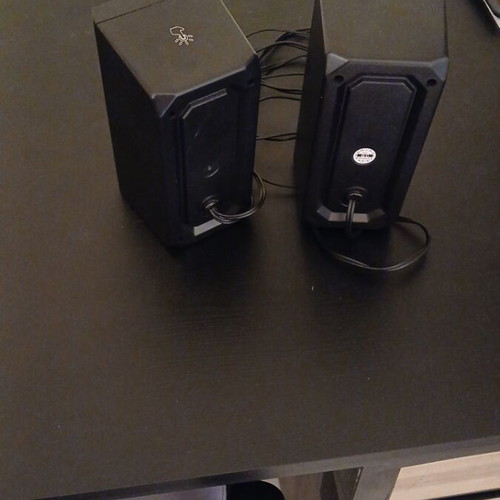 Erebus Turbo X speakers like new with Bluetooth and aux