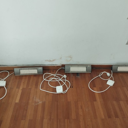 Infrared heating panels like new, 800 watt and 600 watt