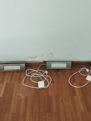 Infrared heating panels like new, 800 watt and 600 watt