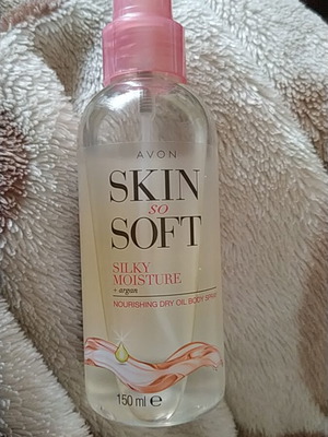Avon Skin So Soft body spray 150ml like new with nourishing oils