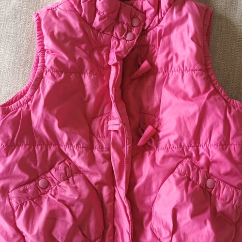 Marks & Spencer sleeveless jacket pink like new for ages 4-5