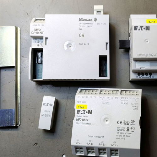 Eaton MFD CP10-NT PLC unit used with accessories