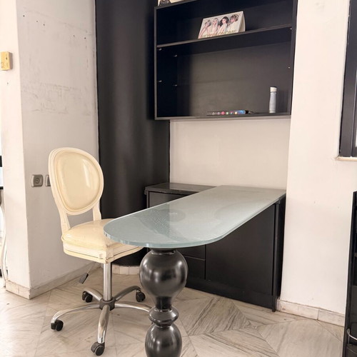 Professional nail furniture used with chair and shelf