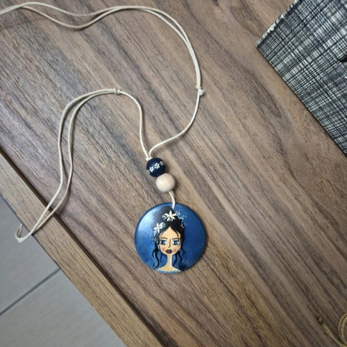 Handmade necklace painted by hand like new, blue
