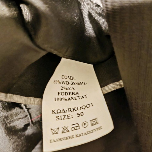 Glou suit black like new, made in Italy, size L