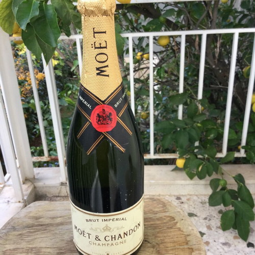 Moët Cair Cambas sparkling wines new, pack of 4 bottles