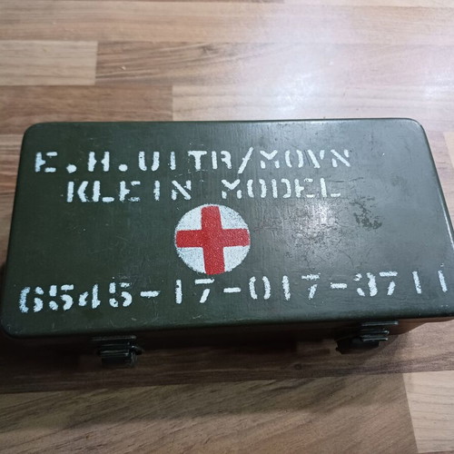Military Metal First Aid Kit used, Klein Model