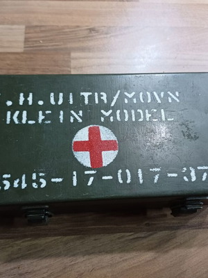 Military Metal First Aid Kit used, Klein Model