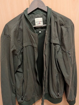 Ανδρικό μπουφάν χακί American Eagle ελαφρώς μεταχειρισμένο, μέγεθος L