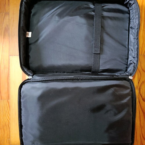 Case Logic laptop bag new, black