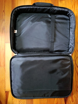 Case Logic laptop bag new, black