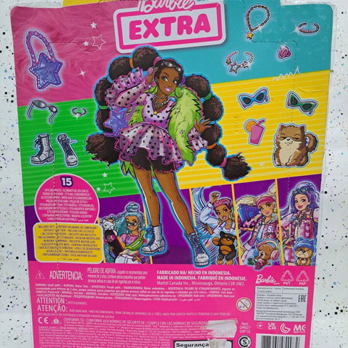 Barbie Extra #7 new in box with damaged packaging