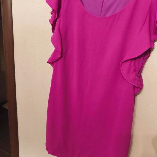 Dress like new, pink, with ruffled sleeves, size L