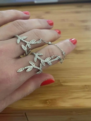 Folli Follie silver rings like new, set of two