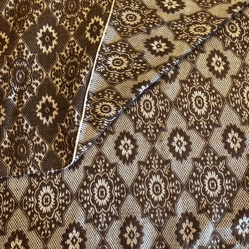 Wool woven blanket like new, large with vivid pattern