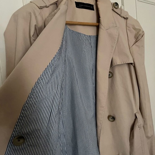 Zara beige trench coat extra large like new