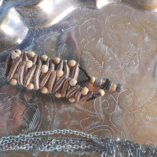 Fo jewelry used, set of four in very good condition