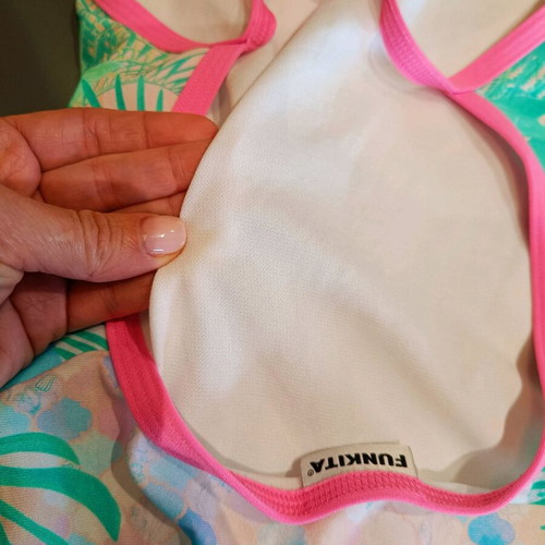 Funkita swimsuit for 10-year-old girl like new, multicolored