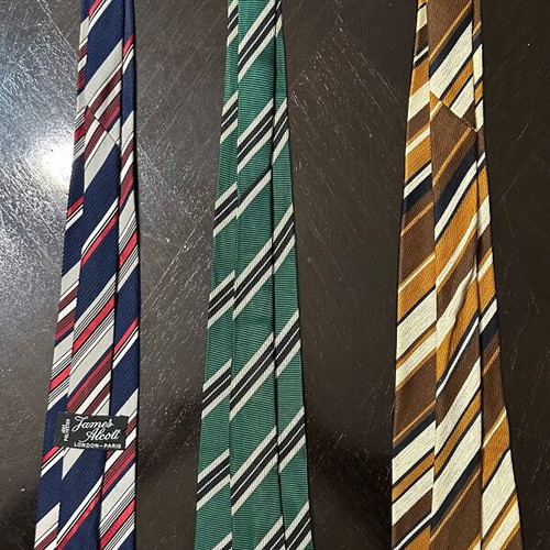 Set of 3 men's striped ties like new, vintage style