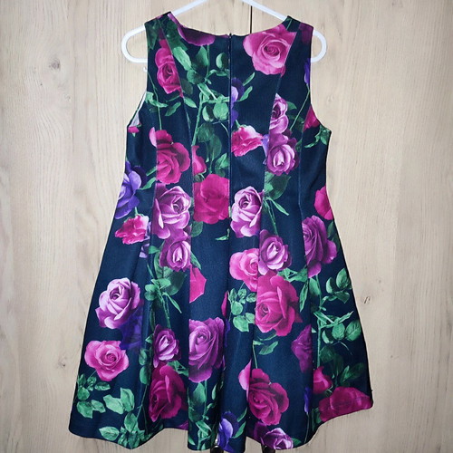 Matoufrance girls' party dress size 6 like new