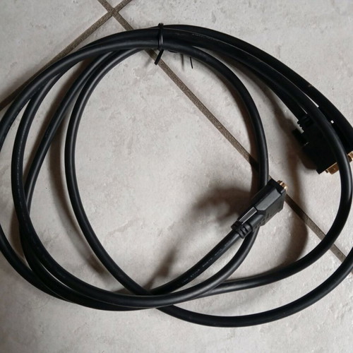 DVI Male to Male Cable 3 Meters Like New, Black