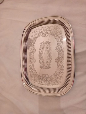 Silver-plated serving tray new with engraving