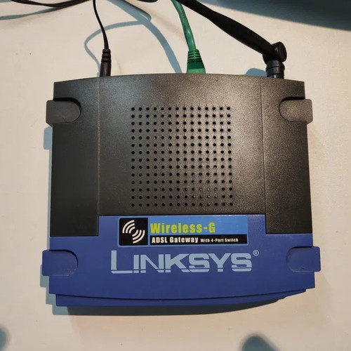 Linksys WAG54G used router in excellent condition