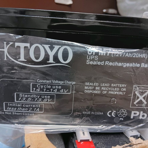 TOYO 6FM7 12V7Ah/20HR batteries new, set of 2