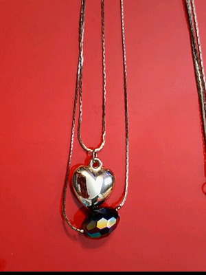 Necklace long pendant like new, silver