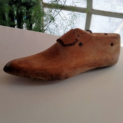 Vintage Wooden Shoelast used, early 20th century, 30cm