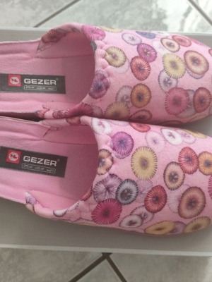 Gezer slippers new, size 39, pink