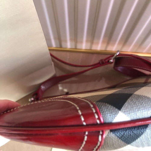 Burberry women's crossbody bag used