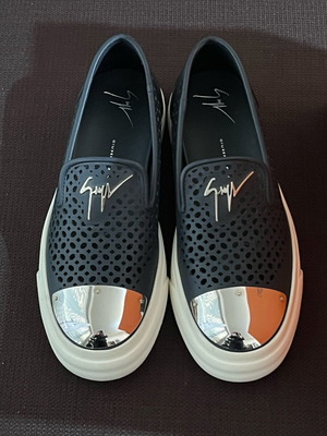 Giuseppe Zanotti Slip-on Leather Sneakers size 40 like new, dark blue