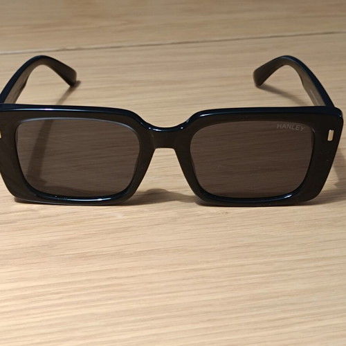 Hanley Le Grand Polarized sunglasses new, black