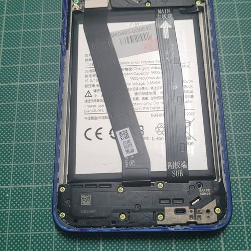 Xiaomi Redmi 7 3GB/32GB blue used with new battery for parts
