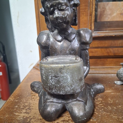Art Deco sculpture signed, numbered, used