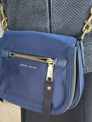 Marc Jacobs crossbody bag blue like new with gold hardware