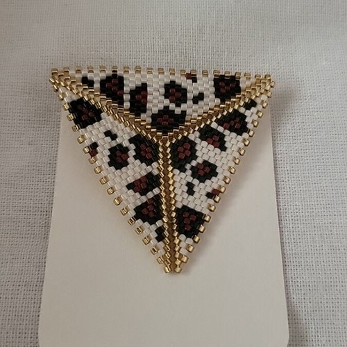 Miyuki Beads Brooch Handmade, Leopard Design