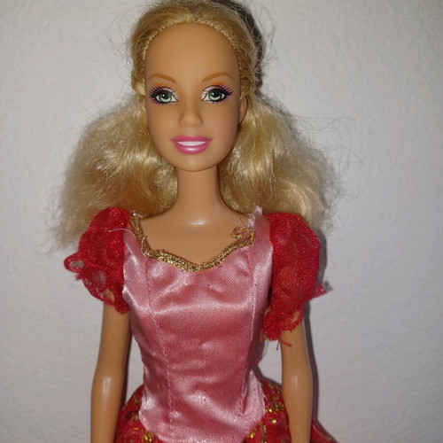 Barbie princess doll used with dress wear