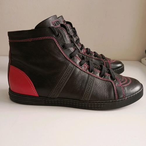 Fendi women's ankle boots like new, leather, size 39, black with pink