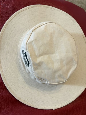 Slazenger Tennis Style Hat new, white-cream, size S/M