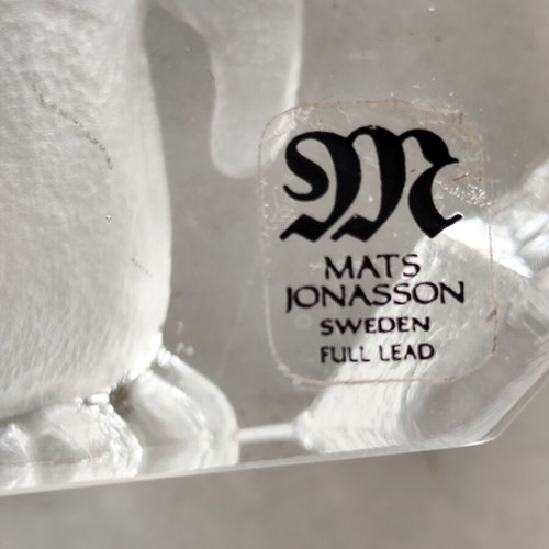 Mats Jonasson Crystal Sculpture Penguin like new